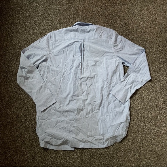 NWT banana republic boyfriend pinstripe button down - Picture 4 of 5